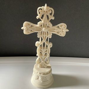 Finish It Resin Cross